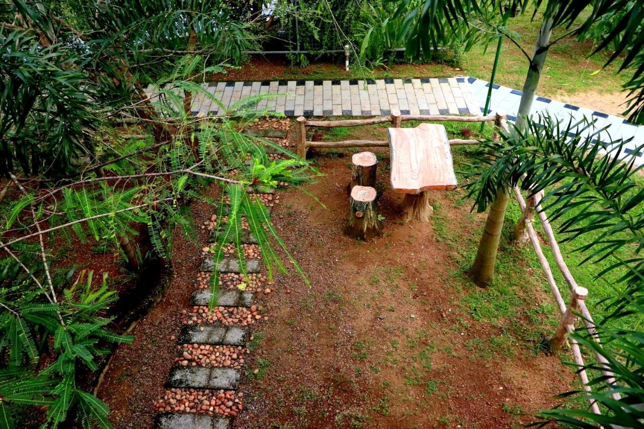 Lake N River Resort Munroe Island Mundrothuruth Exteriör bild